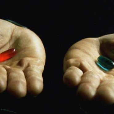 MatrixBluePillRedPill-e1442514510956